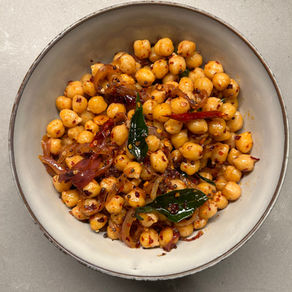 Sri Lankan Kadala Thel Dala Recipe | Spicy Chickpea Stir-Fry