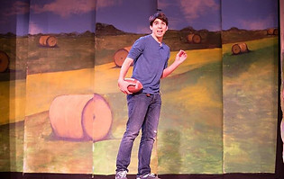 10419520_934346763256523_162715582238515