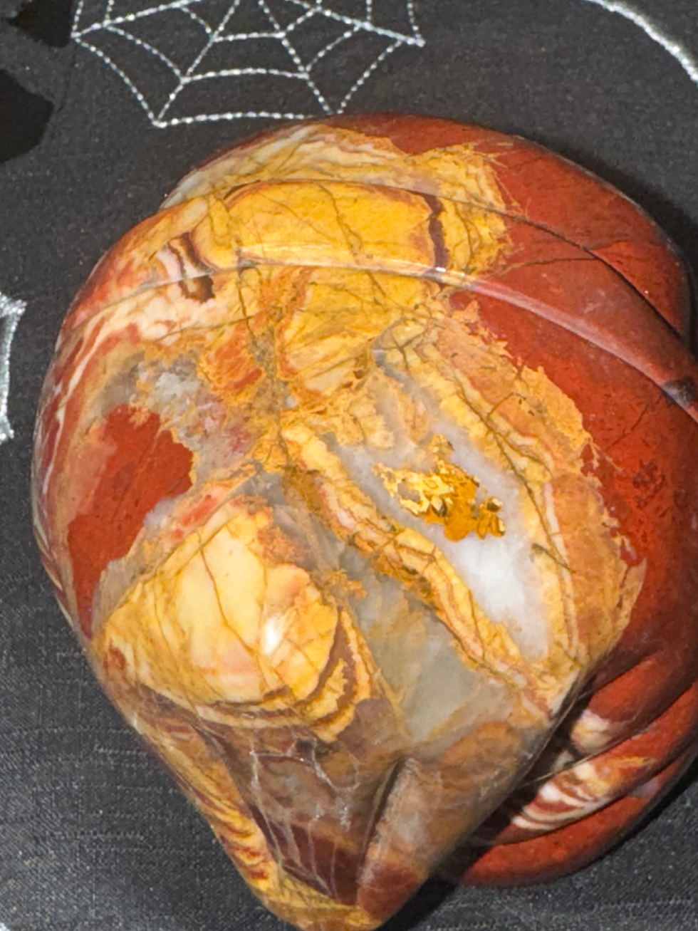 Thumbnail: Hand carved Skull