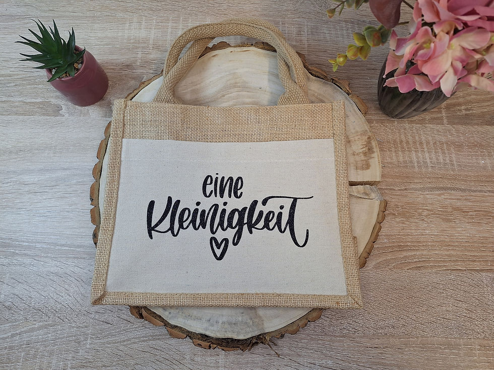 Miniaturbild: Jutetasche Tasche - eine Kleinigkeit, Geschenk Weihnachten, Geburtstag Freundin, Geburtstagsgeschenk Jute Beutel Geschenkidee