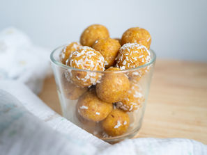 Aprikosen und Zitronen-Mohn Enegiebälle | Ein Idealer Snack für die ganze Familie