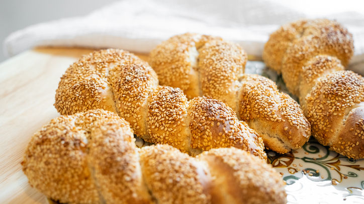 Sesambrötchen