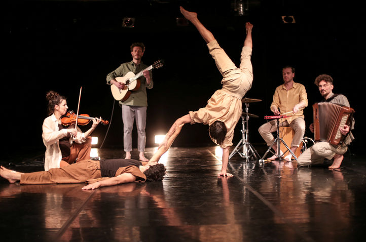 TSAK! Kollektiv - The Beauty Of Lightness