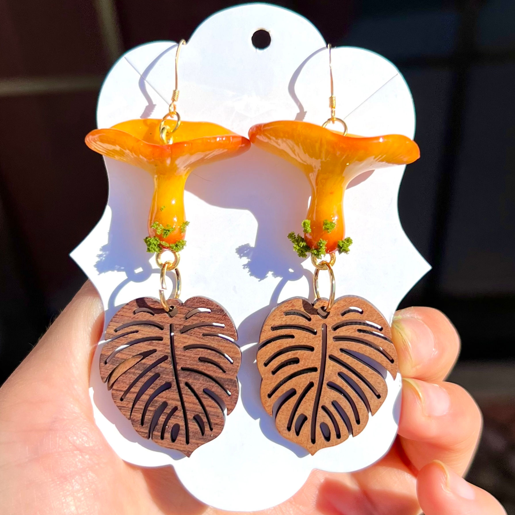 Gorgeous Chanterelle earrings 