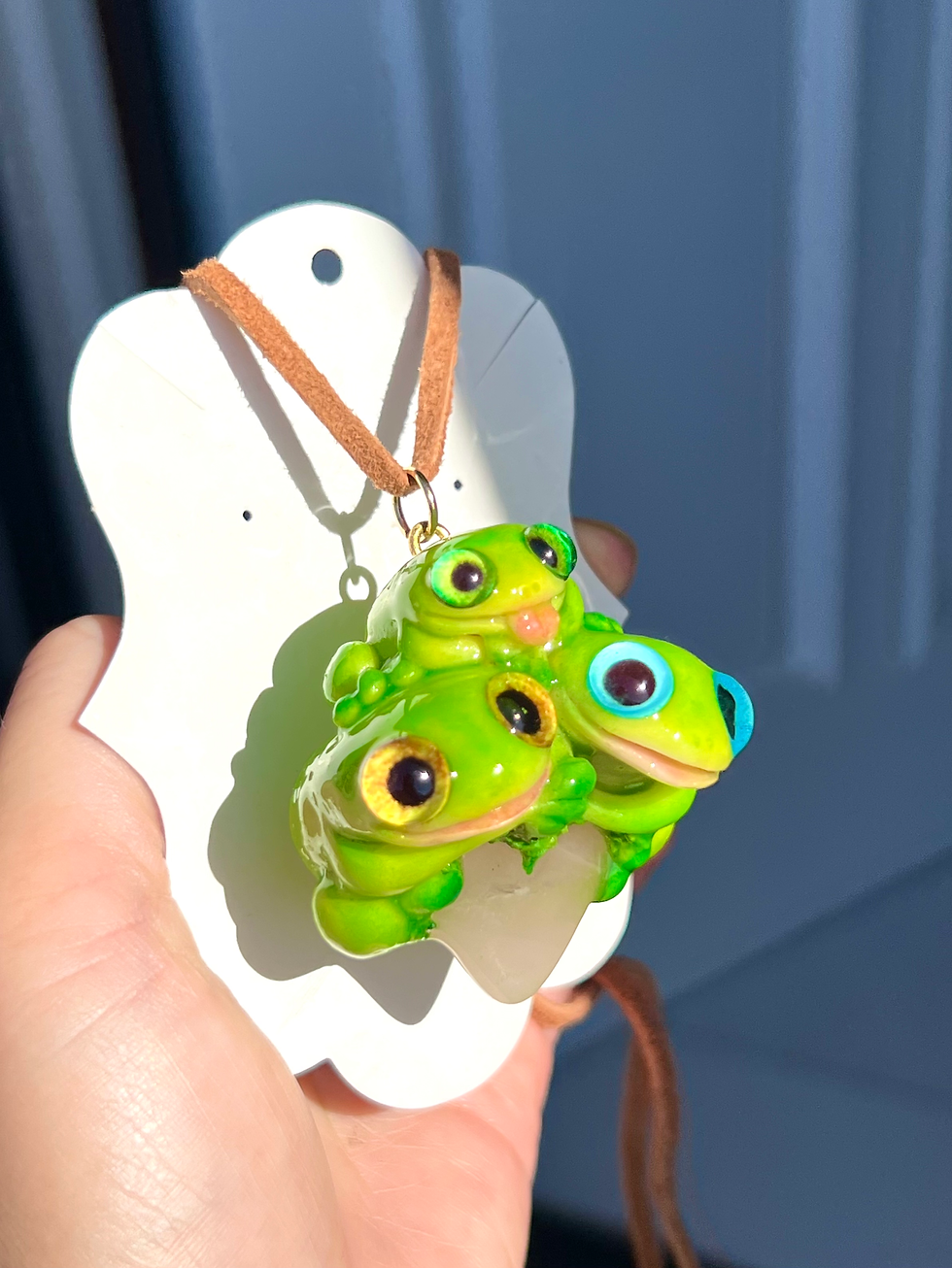 Thumbnail: [Custom order for Kendra] Naturally Heart Shaped Family Green Tree Frog