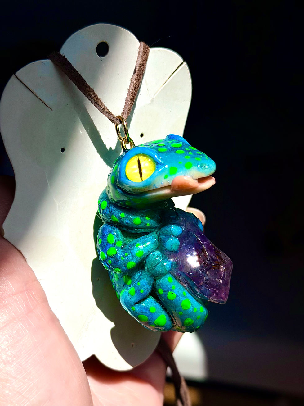 Thumbnail: Neon Glowy Guardian Exotic Gecko 
