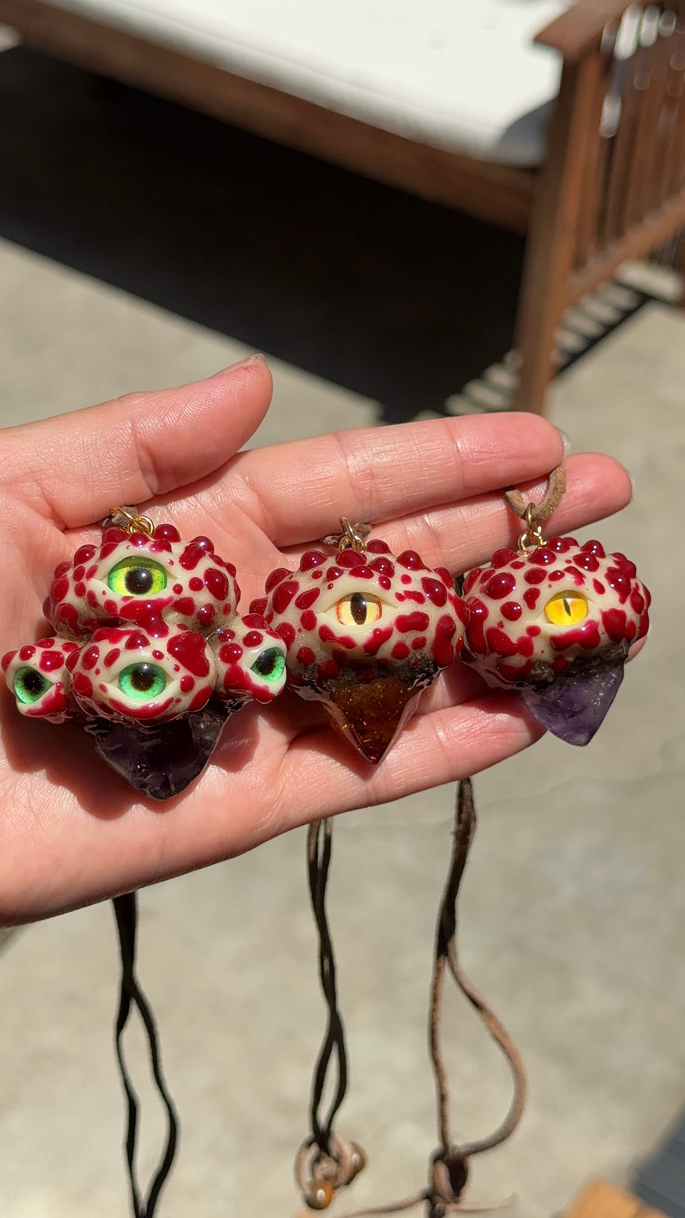 Thumbnail: Protection Bleeding tooth fungus cluster 