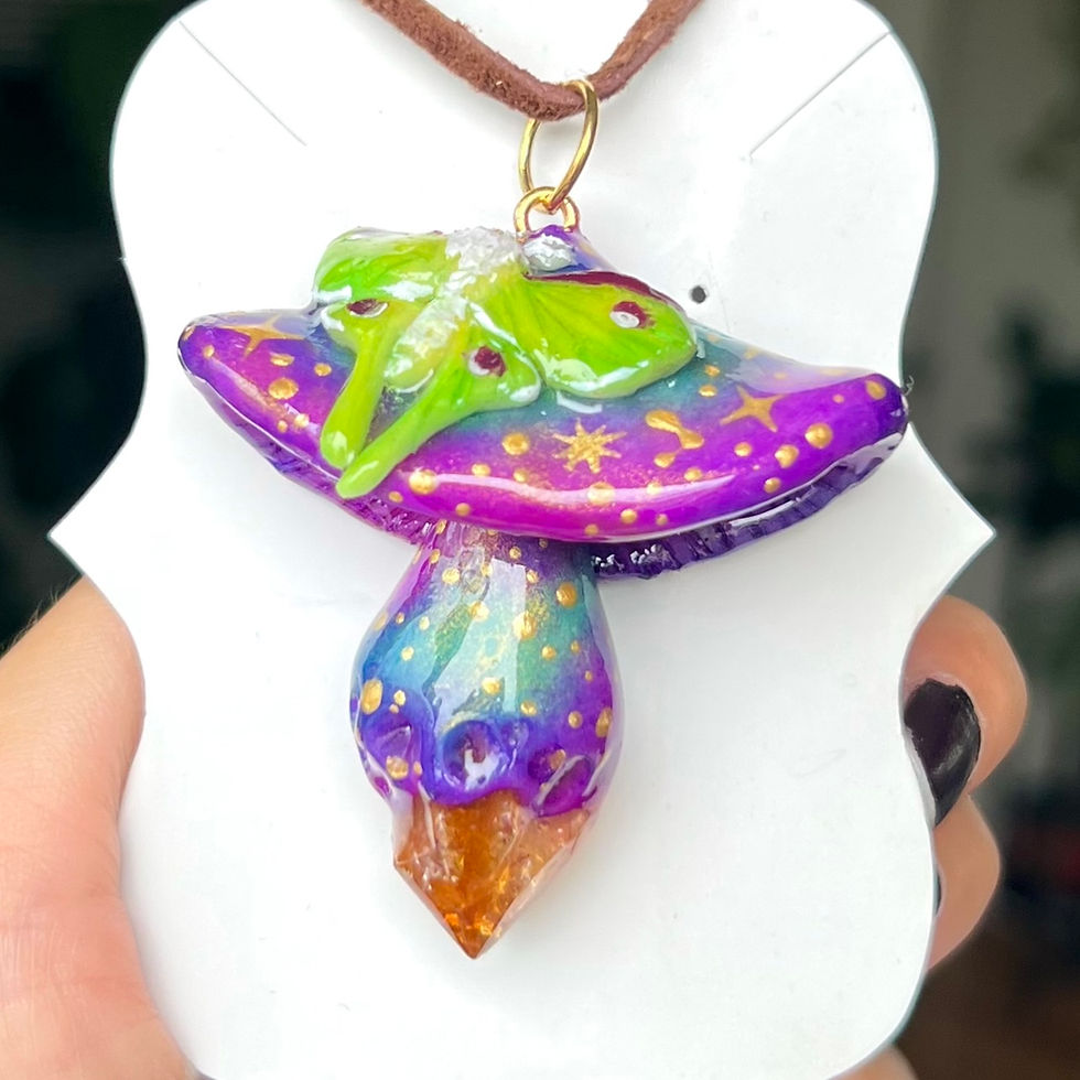  Galaxy Luna Moth ( medium /Small size )