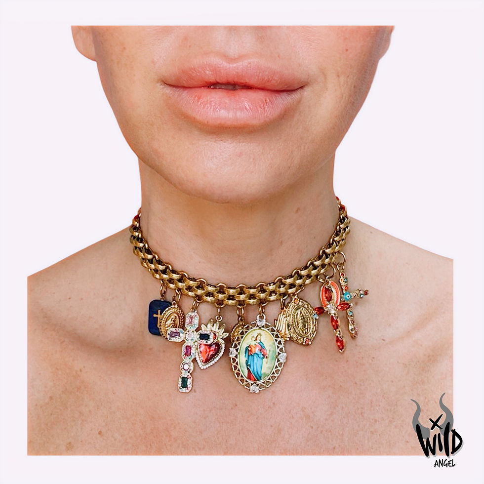 Thumbnail: Sacred hearts & Crosses