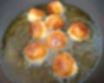fritando bolinhas de queijo e batata / malai kofta