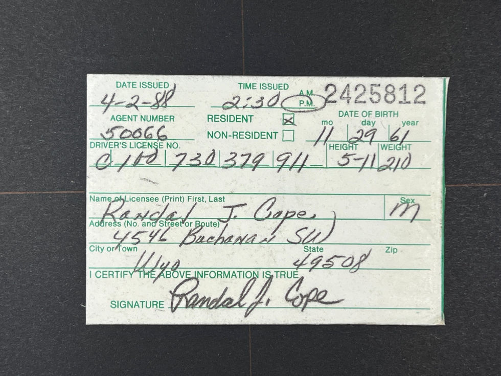 Michigan 1988 Resident Fishing 2425812, 1 stamp 1 sticker