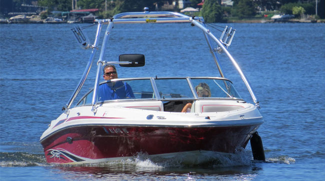 Wakeboard Boats and Wakeboarding on Lake Mohawk NJ. How to Select an Appropriate Boat
