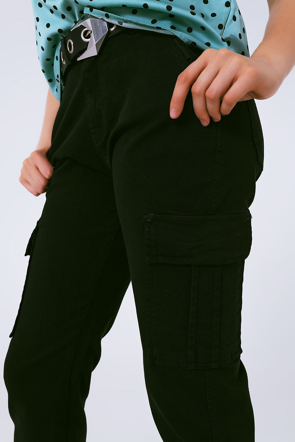 Thumbnail: Relaxed Cargo Pants in Black