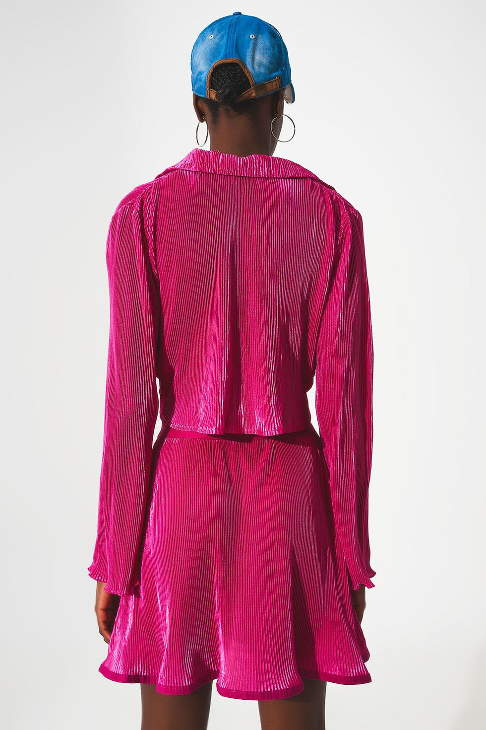 الصورة المصغرة: Tie Front Pleated Crop Trendy Top  in Fuchsia
