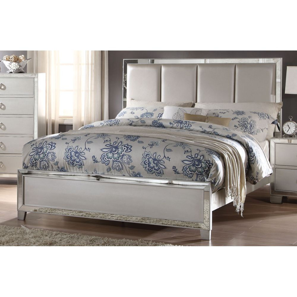Voeville II Queen Bed in Platinum PU & Platinum 24830Q