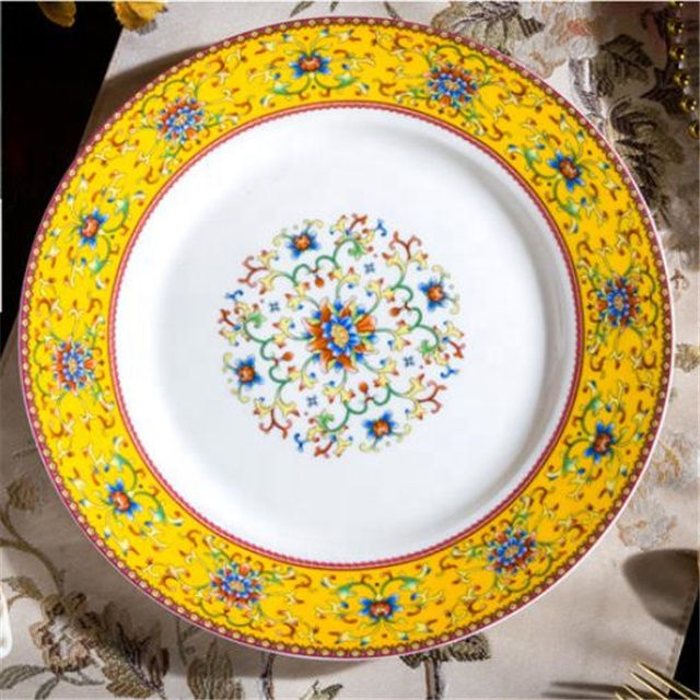 Thumbnail: Traditional Chinese Enamel Dinnerware Sets (Customizable)