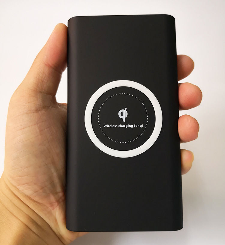 Thumbnail: 10000mAh 3-in-1 Two-way Wireless Power Bank Universal Portable Mobile Power