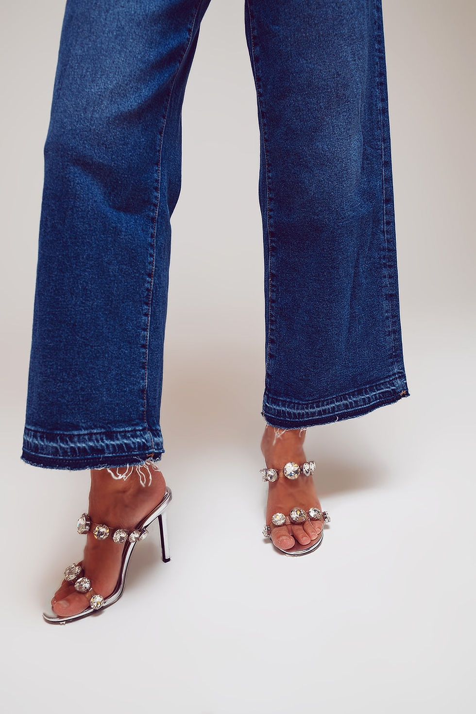 Thumbnail: Wide Leg Jeans With Hem Detail in Mid Wash
