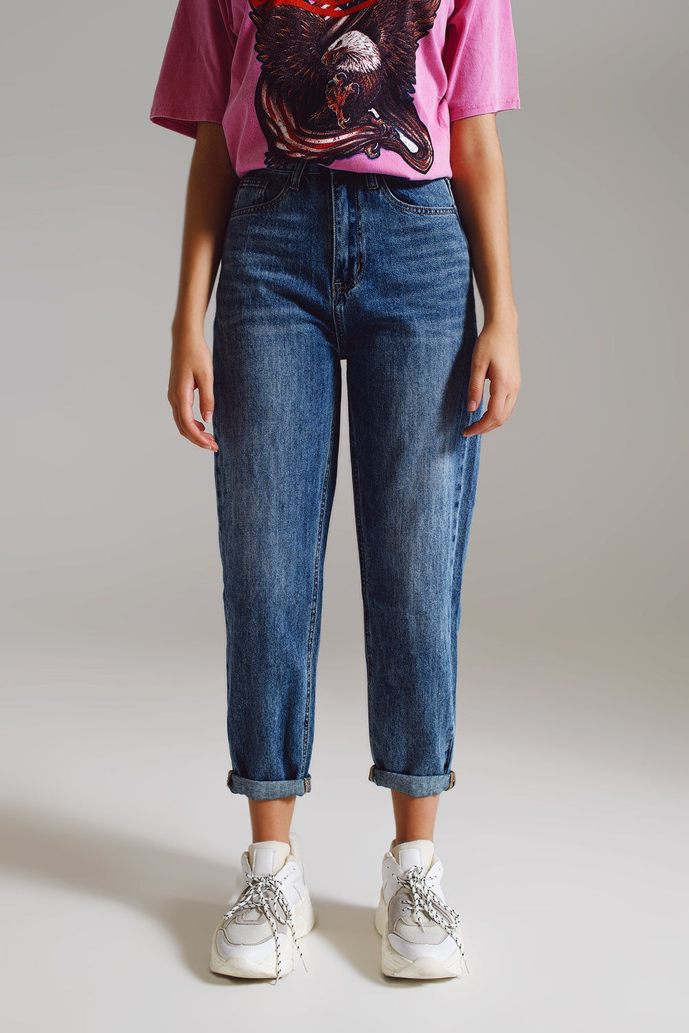 Trendy Jeans - Medium Washed High-Rise Mom Style