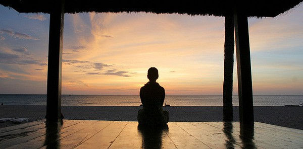 How to Make Your New Year’s Resolution into a Change that Sticks in 2013