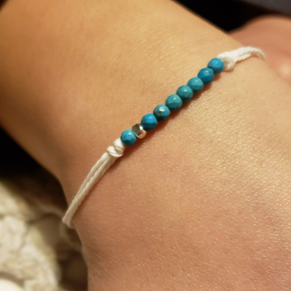 Sundays Beaded Trendy Bracelet - White