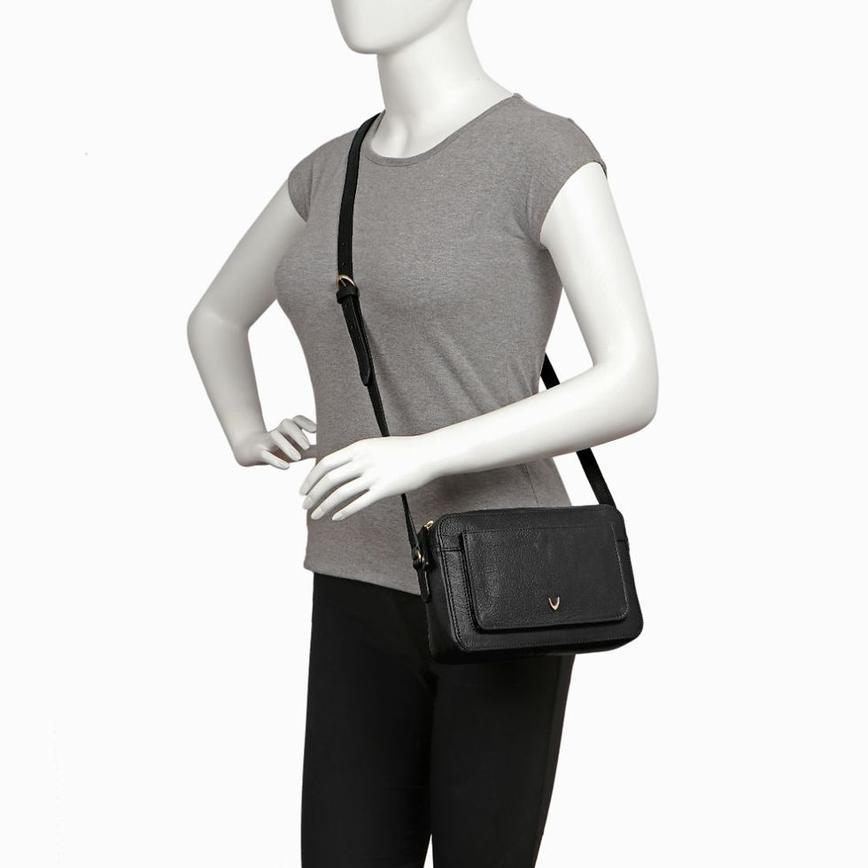 Thumbnail: Hidesign Leather Unisex Minimal Crossbody Man Purse Bag