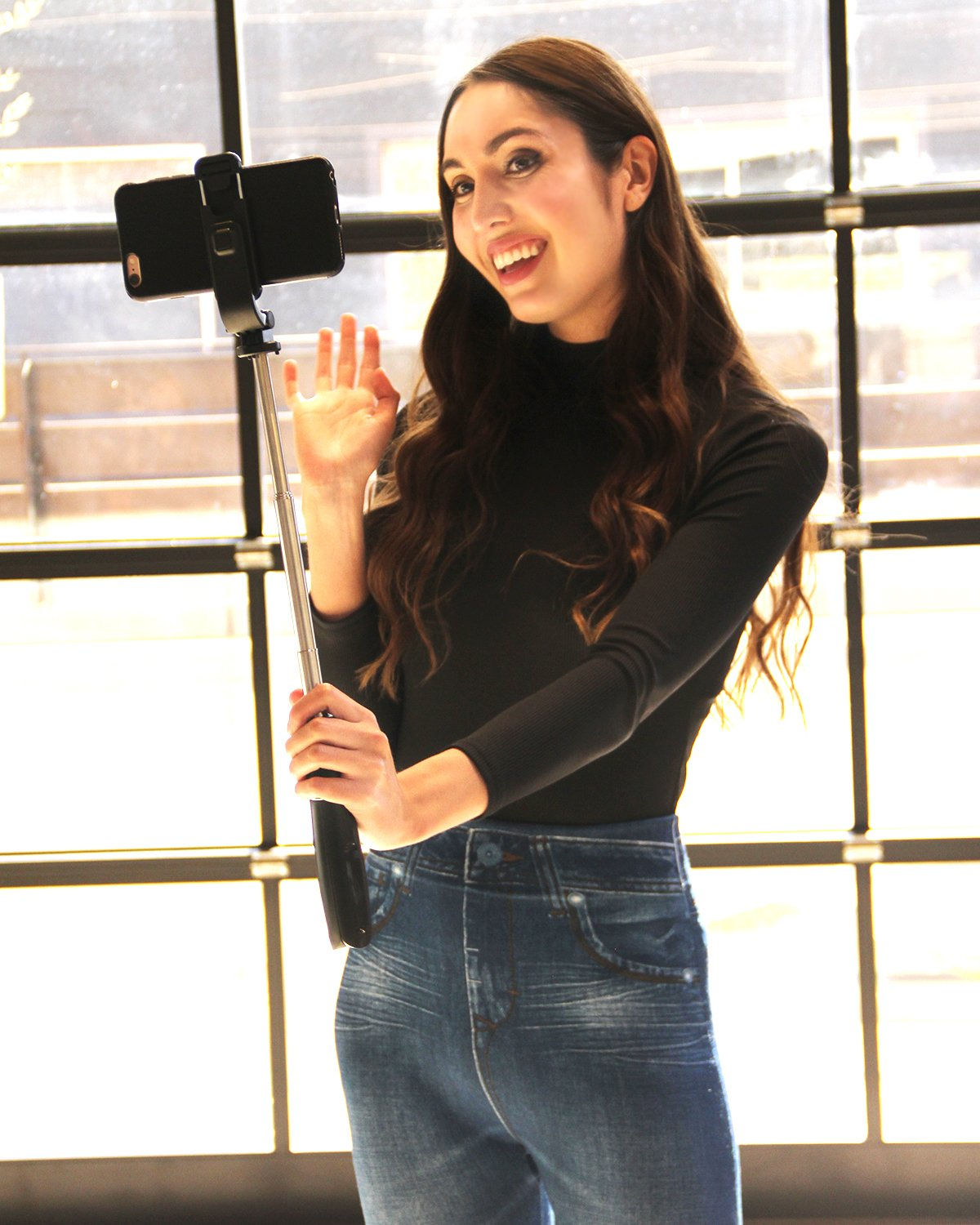 Bluetooth Selfie Stick and Tripod @jy1.org Joy