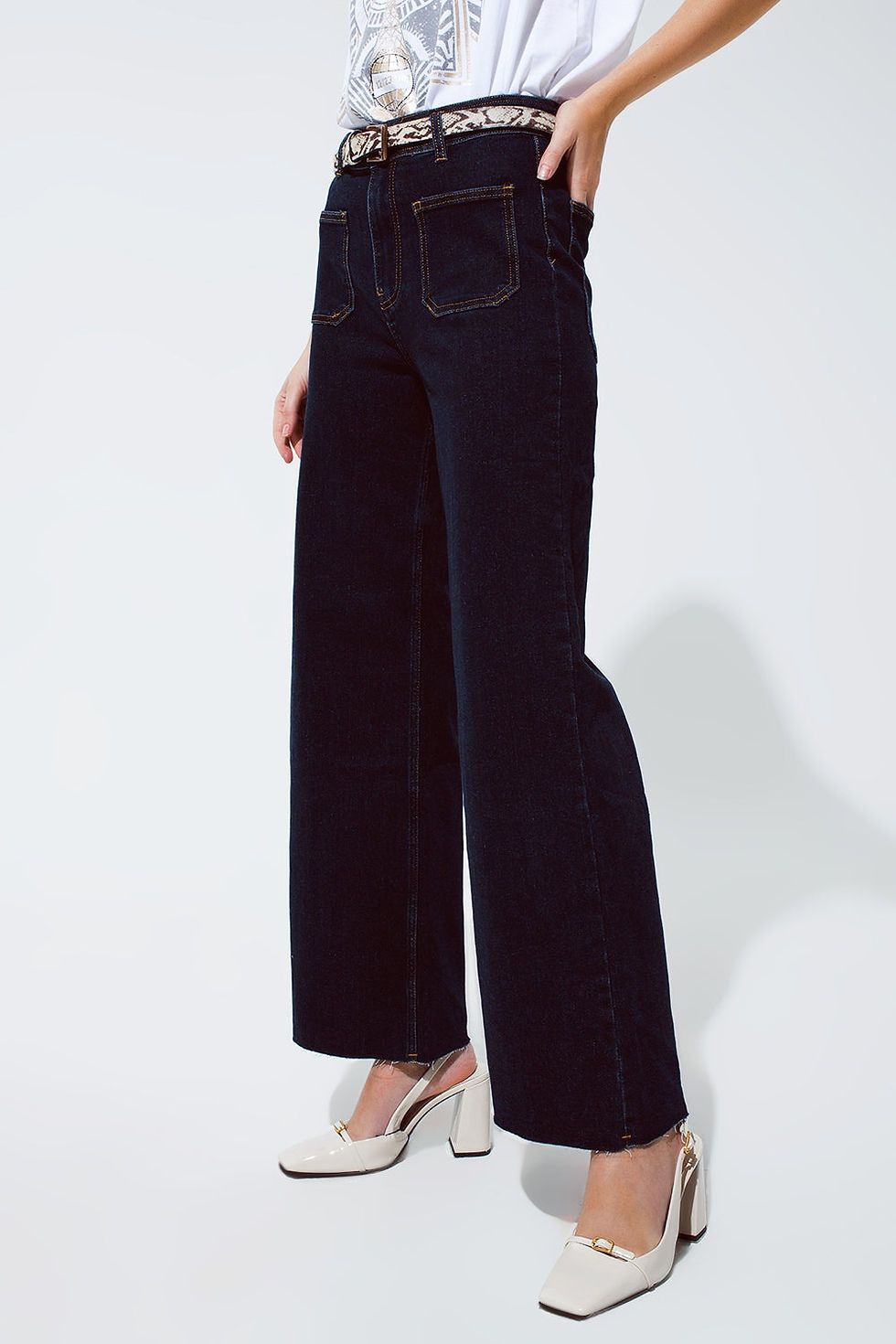 Miniature : Straight Trendy Jeans with Pocket Detail in Dark Wash