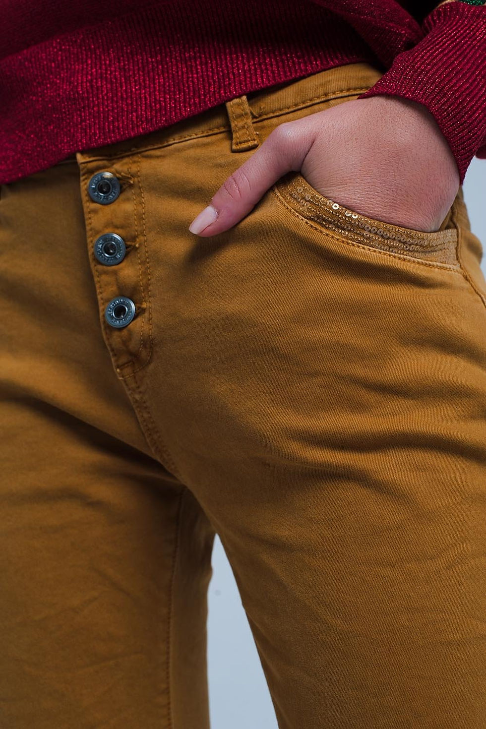 الصورة المصغرة: Mustard Skinny Pants With Sequins and Buttons