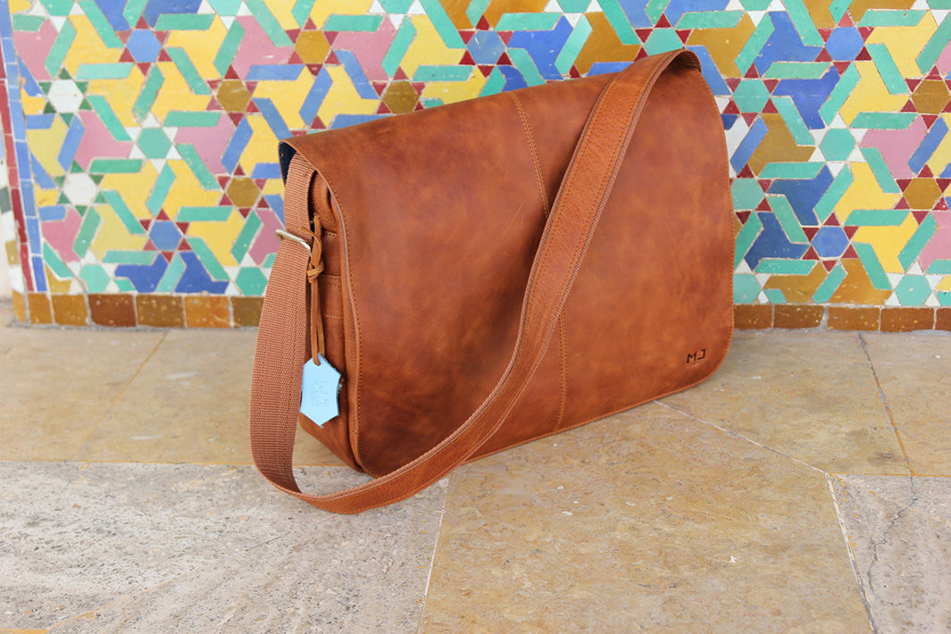 👜 Vintage by MJ - Unisex Messenger Bag - Moroccan Leather (Handmade)