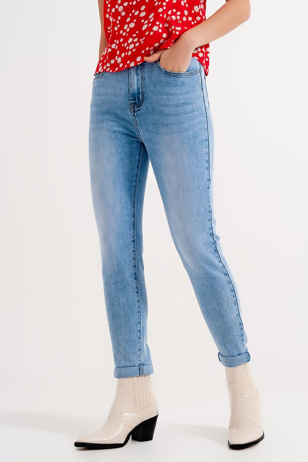 Trendy Jeans: High Waist Skinny Jeans in Light Blue