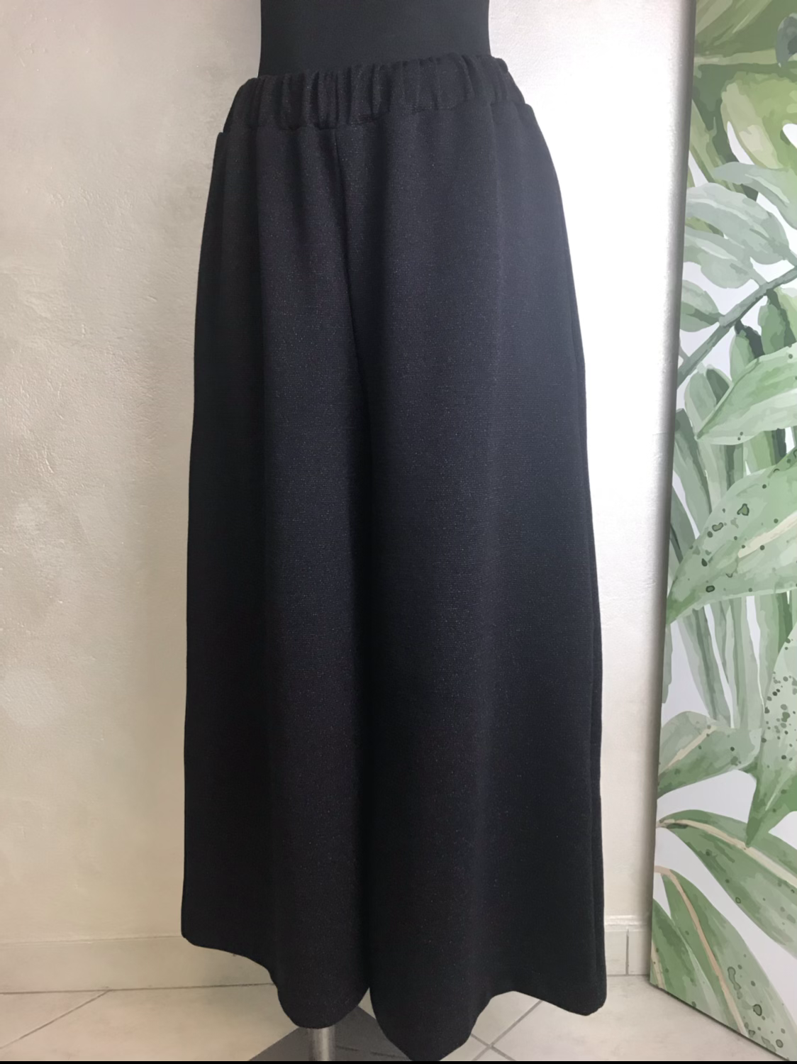 Panta largo nero lurex fuxia