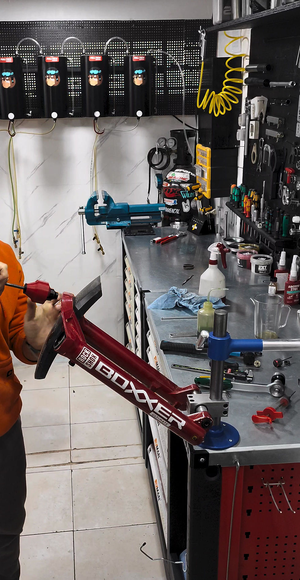 Thumbnail: The Fork Seal Remover