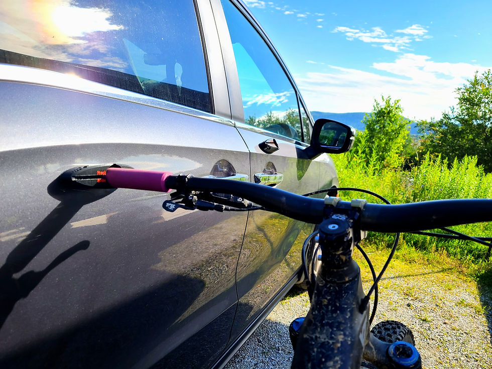 Thumbnail: The Portable Bike Stand (Helping Hand)