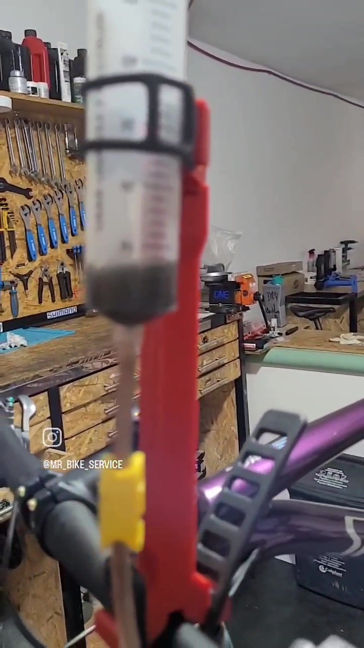 Thumbnail: BleedPro Syringe Holder Kit