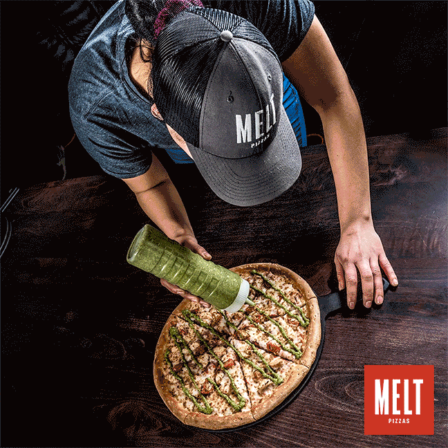 POST_PILAR_COLA 2.gif