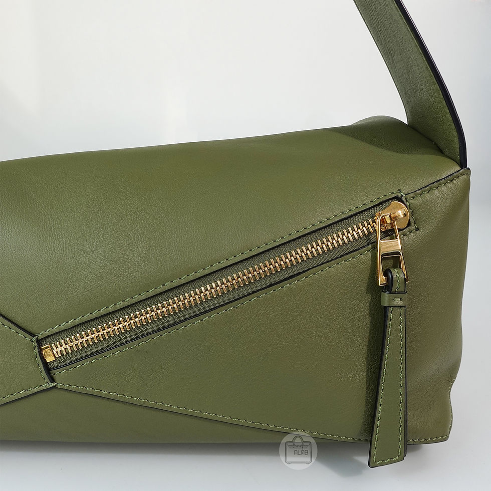 Hình thu nhỏ: Loewe Puzzle Leather Hobo Shoulder Bag Xanh Bơ