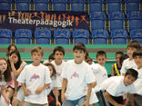 Theaterpädagogik-Plakat in Saalsporthalle-Bild_DSC00193 Kopie.JPG