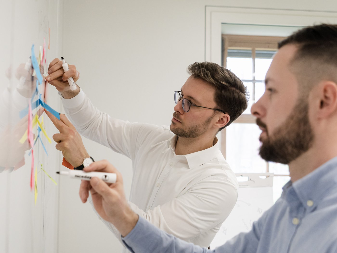 Negotiating with AI in Procurement