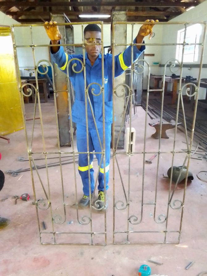 Thanks to the brilliant Professor Calisto and his extremely talented students from Tariro