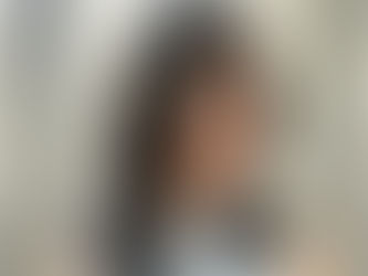 【Akane Kanda】ステップボーンカットミディアムレイヤー