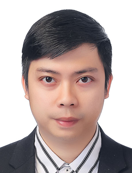 응웬응옥두 박사님.jpg