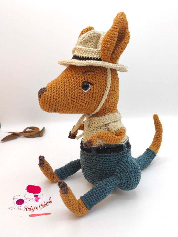 Thumbnail: Tutoriel au crochet Filou le kangourou