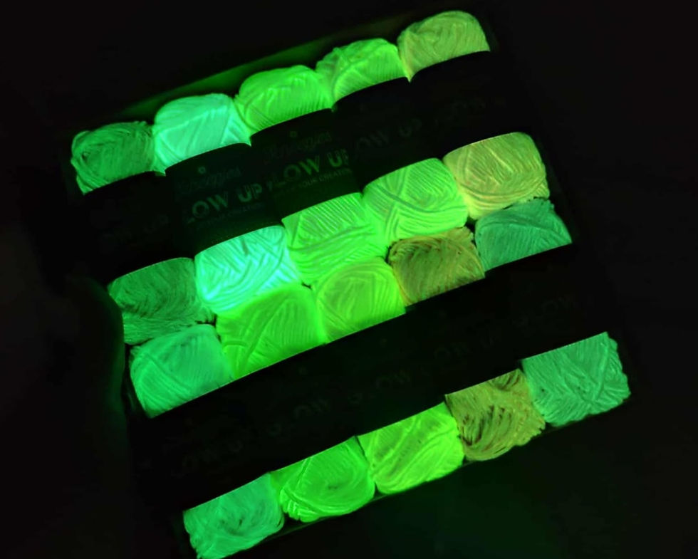 Thumbnail: Pack de couleurs  Scheepjes Glow up fil phosphorescent