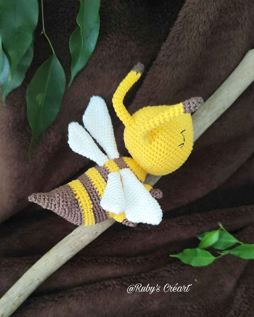 Miniature : Tutoriel au crochet Mireille l abeille
