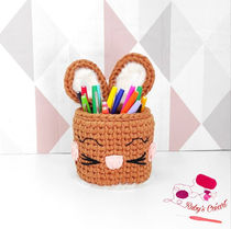 Pot à crayon lapin au crochet