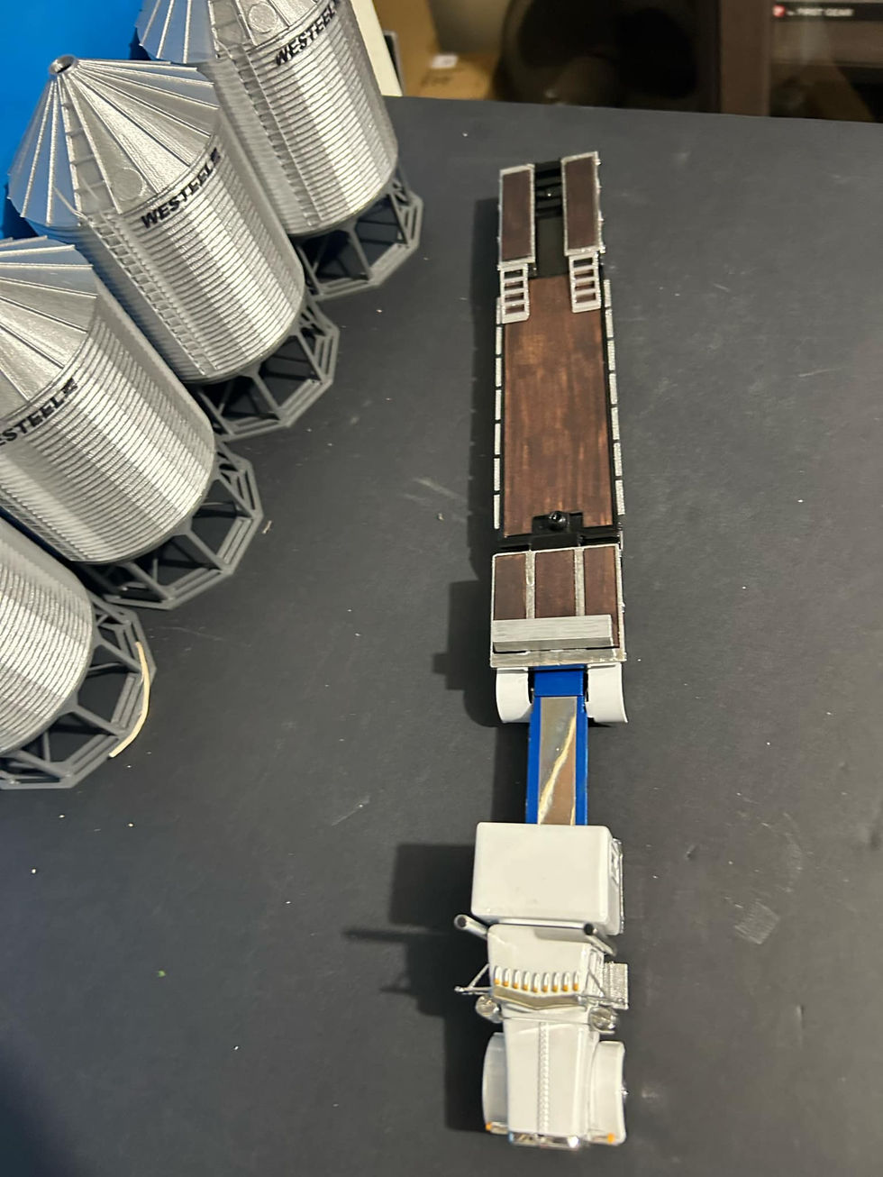 C-K Custom White Peterbilt with Blue Frame with De-Attachable Brandt Equipment Trailer (2)