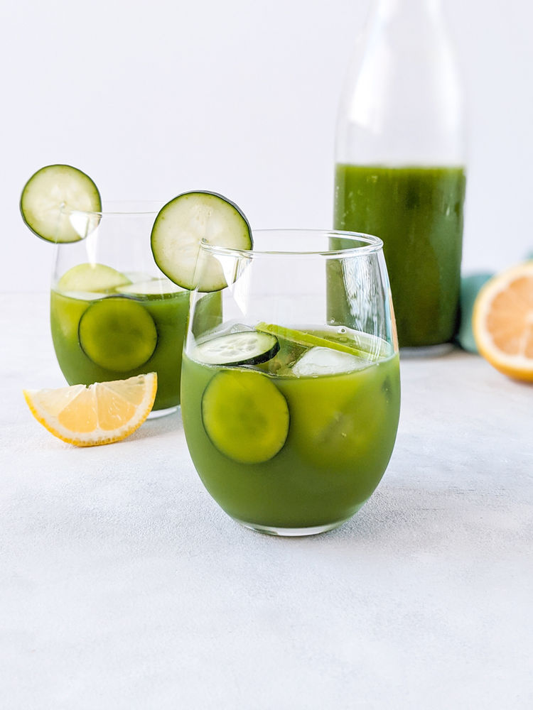 Blender Green Juice (No Sugar Added)