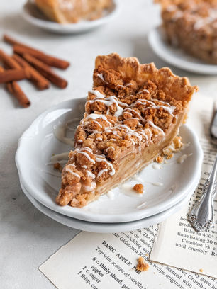 Bourbon Caramel Crumble Apple Pie
