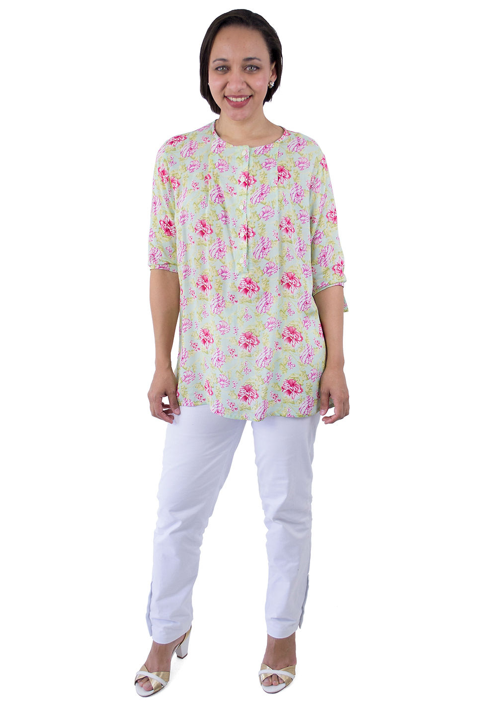 Miniatura: Modelo usando camisa floral therelli-moda